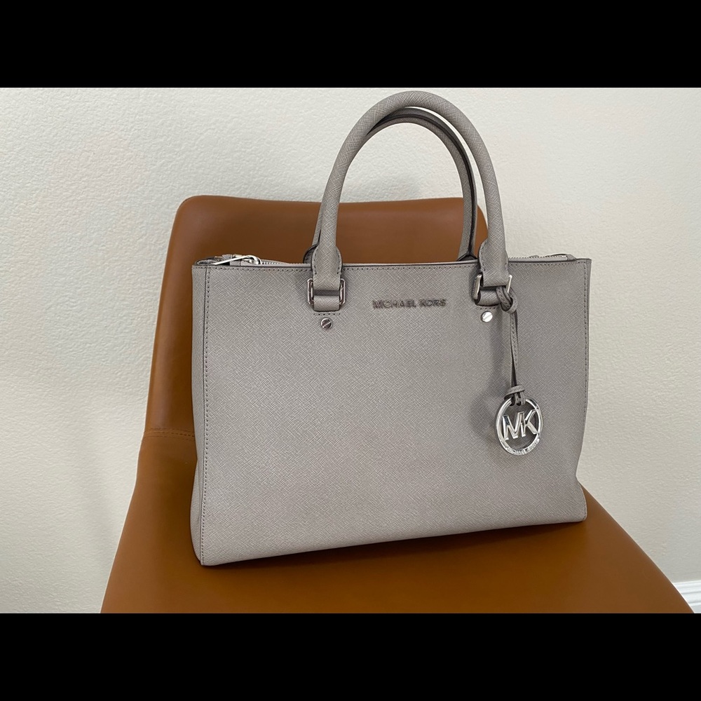 Michael Kors Grey bag with cross body strap